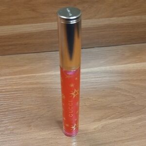Gucci Plumping Lipgloss - Coral Pink